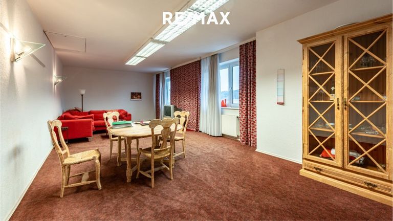 Wohn-/ Essbereich in der Betriebswohnung