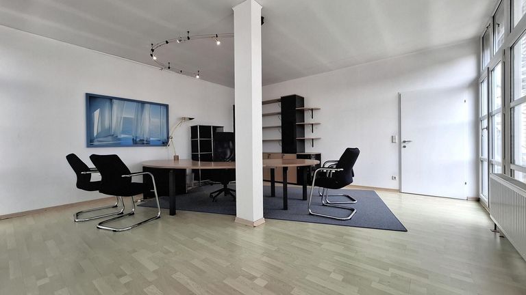 Büro Obertrum zu vermieten
