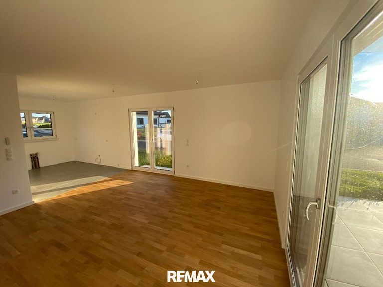 offenes Kochen-Essen-Wohnen "Musterhaus"