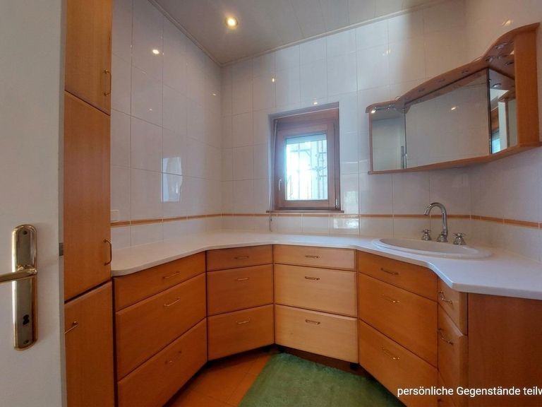 EG Badezimmer (2)