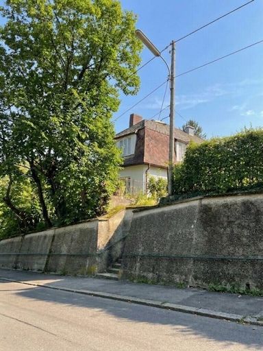 Hausansicht straßenseitig