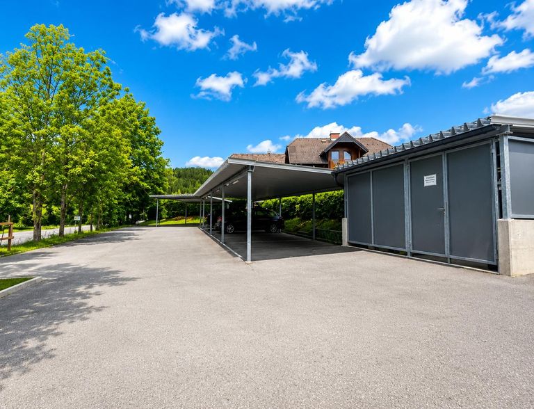 ParkplatzCarport
