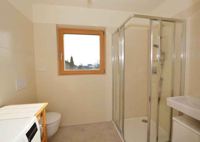 Badezimmer 2