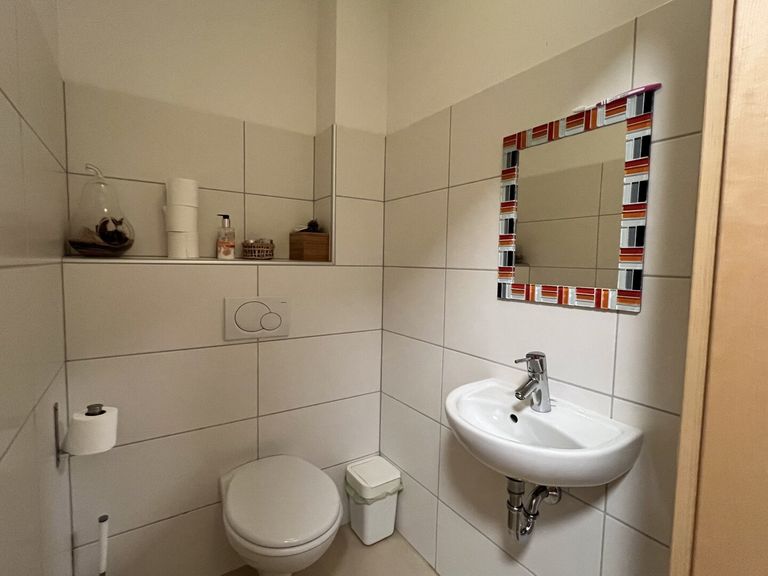 WC2
