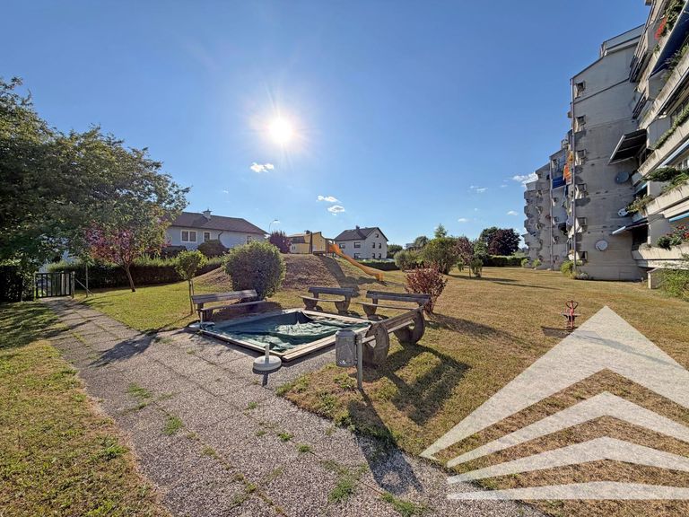 Gemeinschaftsgarten/Spielplatz