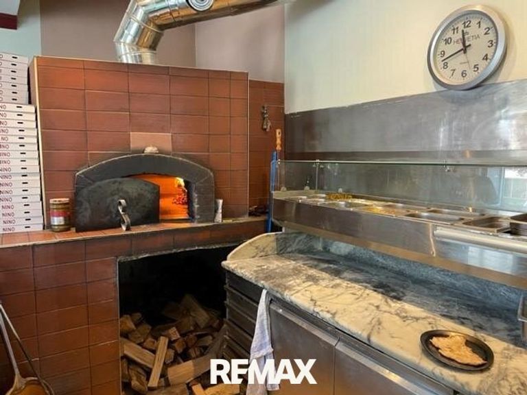 Pizzaofen
