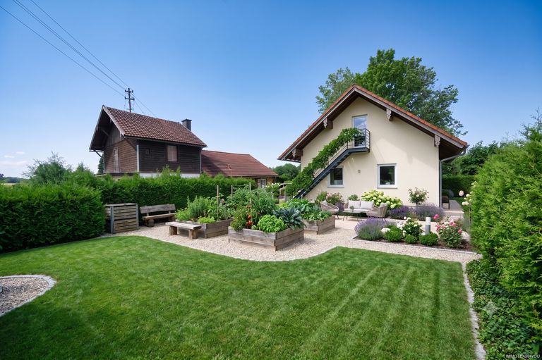 Garten neu gestalten mit KI erstellt