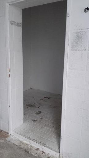 Top 5, 50m² Lager, Bild 2