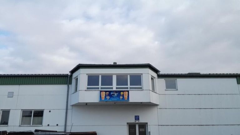 Top 12 b, 50m2 Büro 