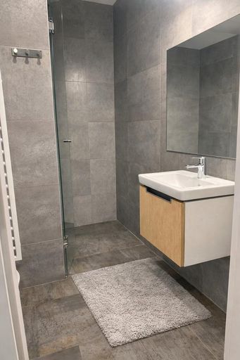 Badezimmer 1