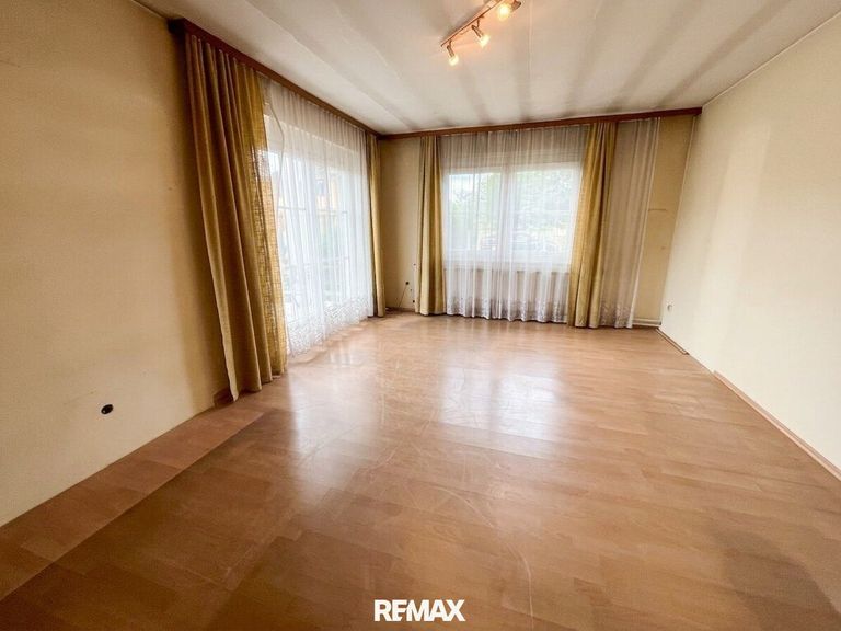 Zimmer mit Zugang zur Terrasse