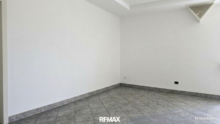 Büro-/Geschäftsfläche