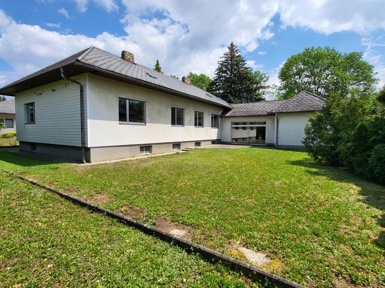 Obj. 4255 - Großzügiger Bungalow