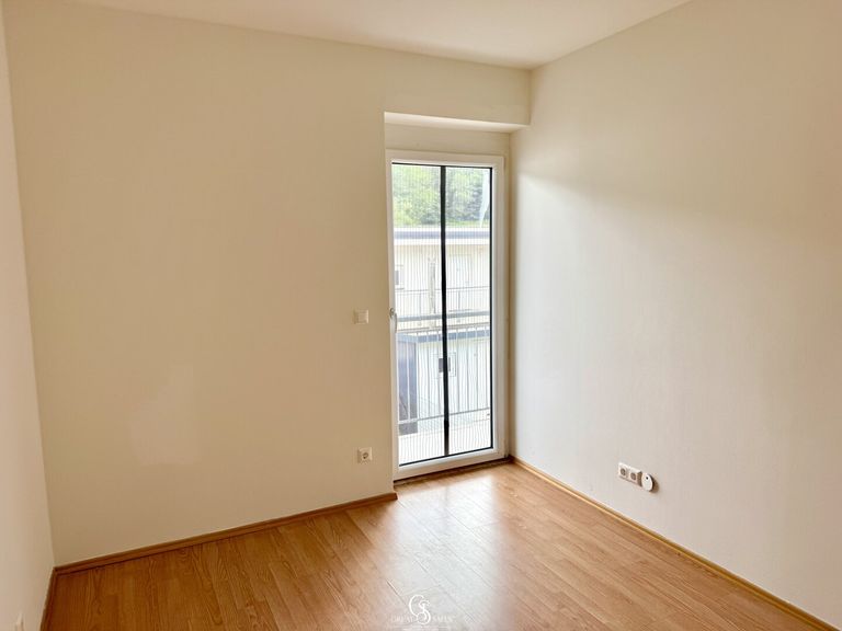 Kinder-/Arbeitszimmer