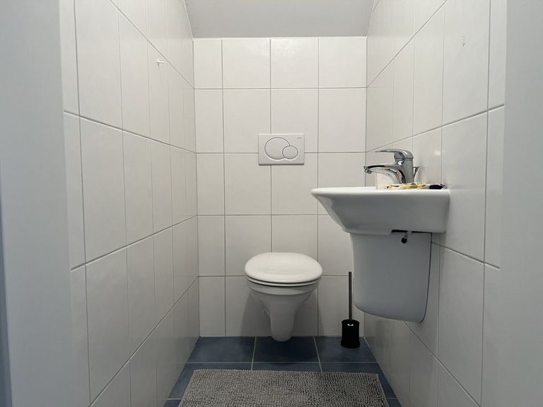 WC KG