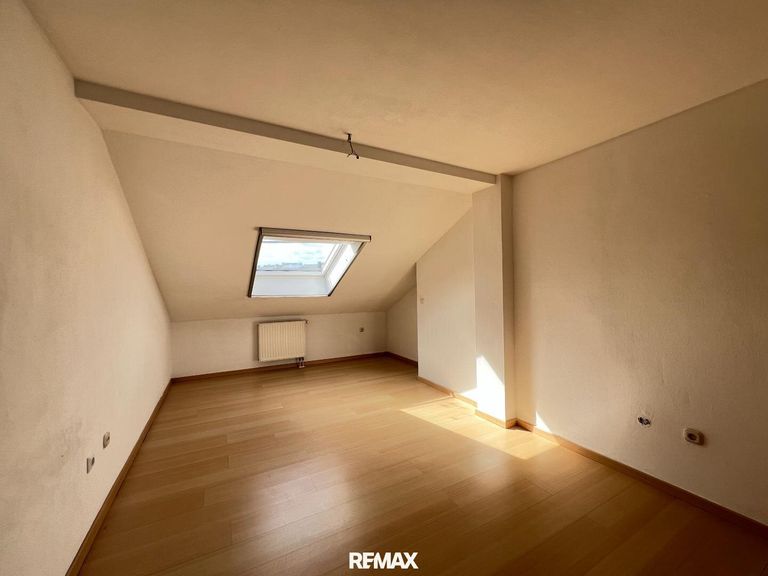 Wohnung Dachgeschoss