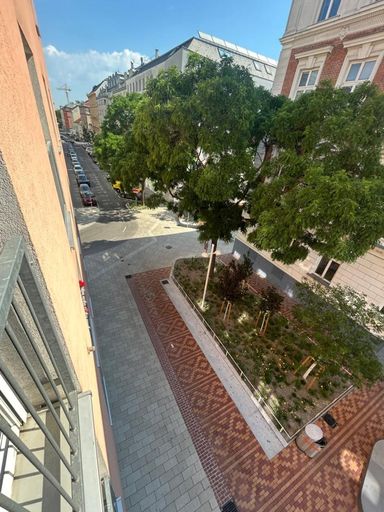 Blick Fußgeherzone, nord, WhatsApp 2026-05-27