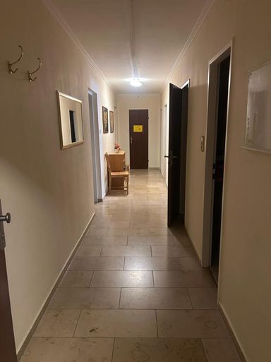 Vorzimmer, WhatsApp Image 2026-05-27 at 12.18.42