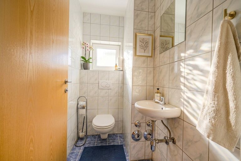 Eisenmann-Immobilien-Wohnung-Sölden-WC