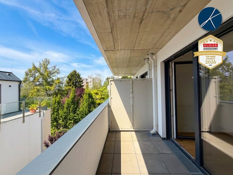 Balkon mit Innenhofblick