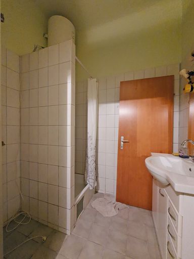 Bad mit Dusche