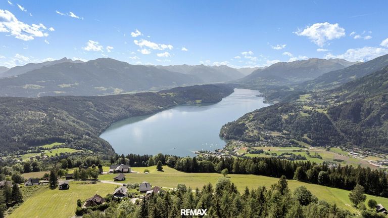 Der See zu Füßen