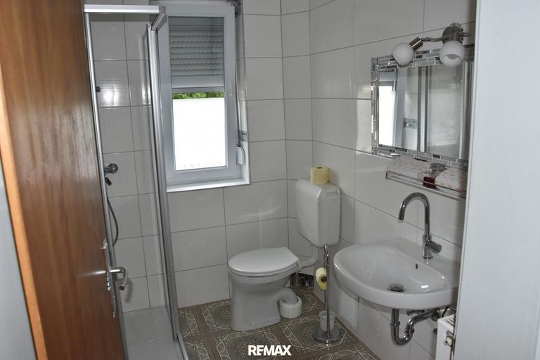 DU und WC  