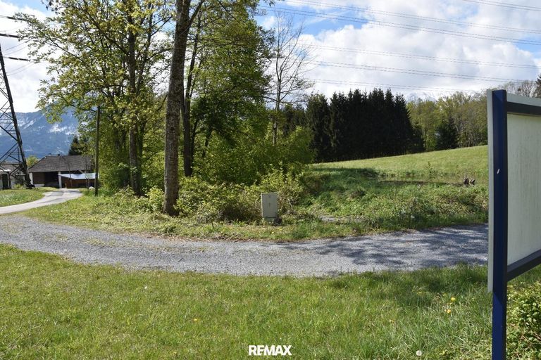 Schotterweg 