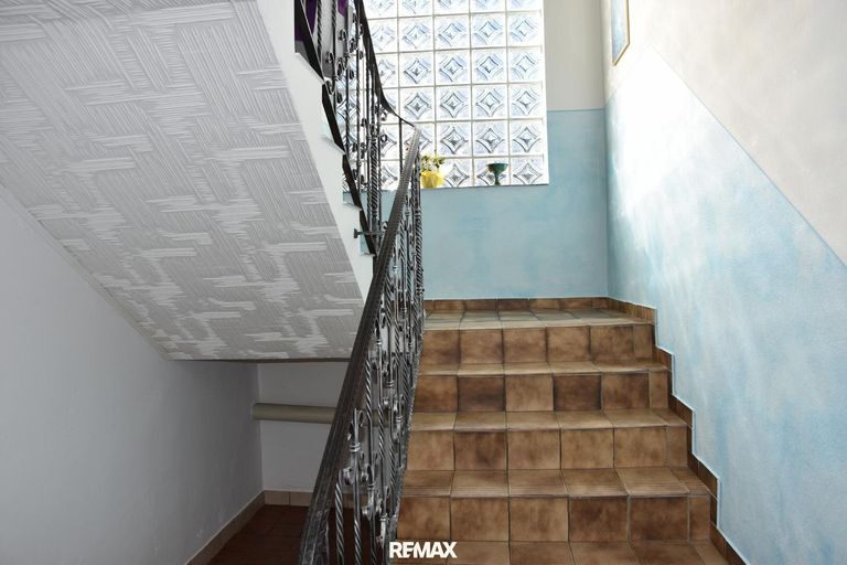 Treppe ins KG 