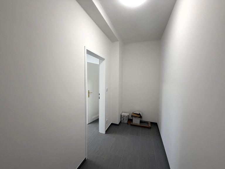 Büro / Praxis - Nebenraum, Server, EDV etc.