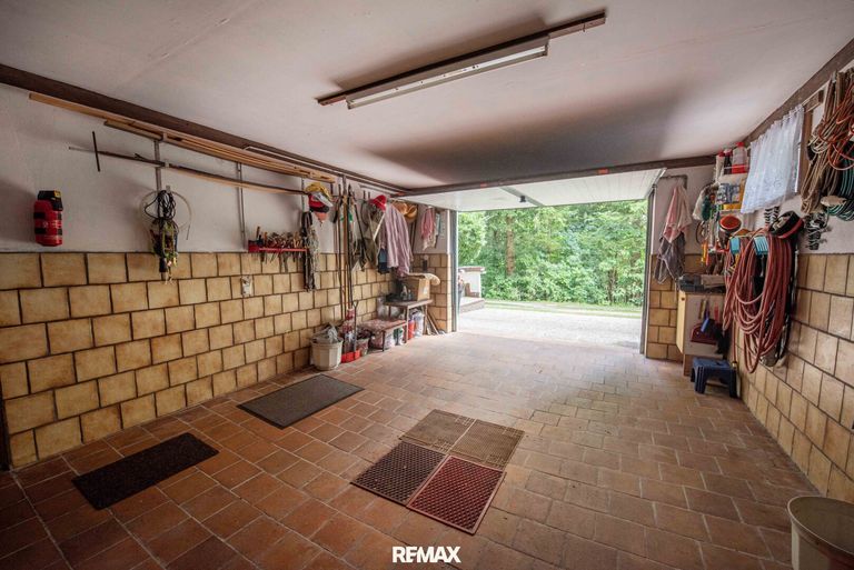verflieste Garage