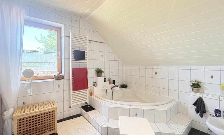 Eckbadewanne