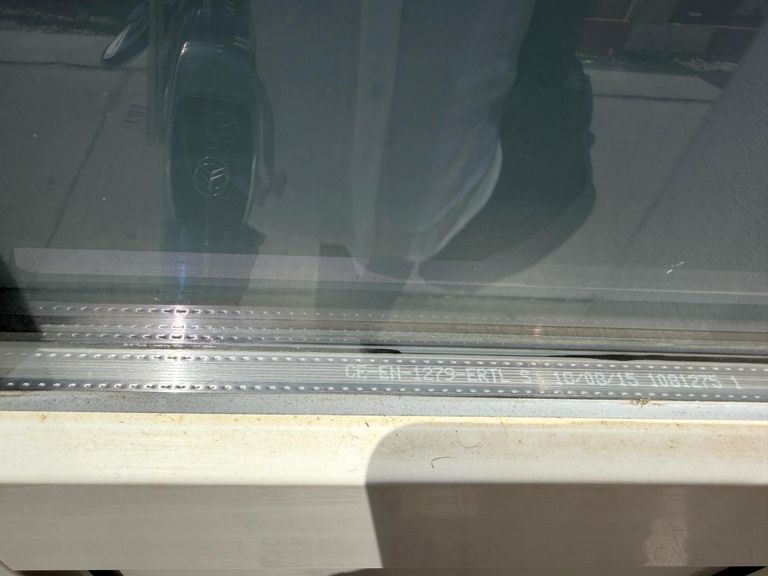 Ausstattungsdetail doppellagige Fenster