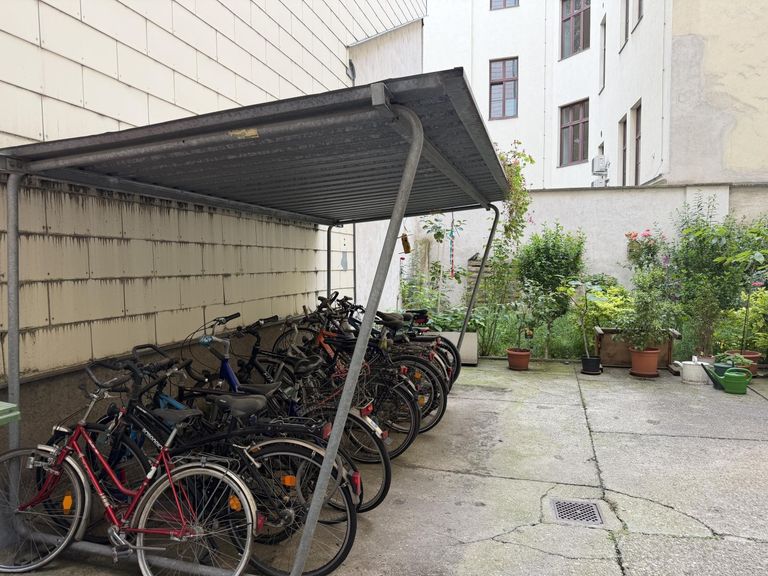 Innenhof / Fahrradabstellbereich