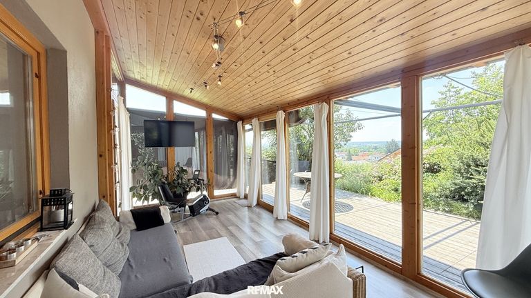 Wintergarten mit Outdoorterrasse