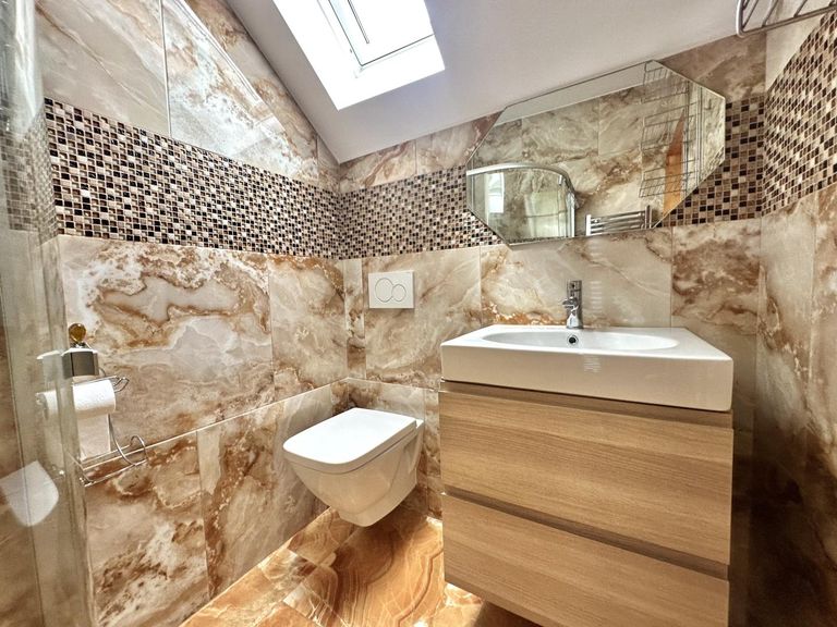 Haus 1 Badezimmer OG