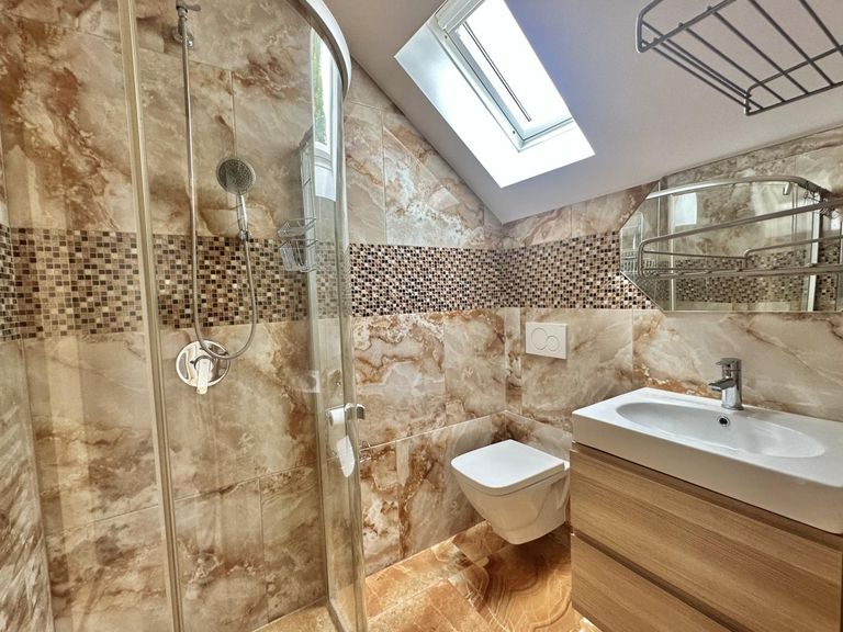 Haus 1 Badezimmer OG