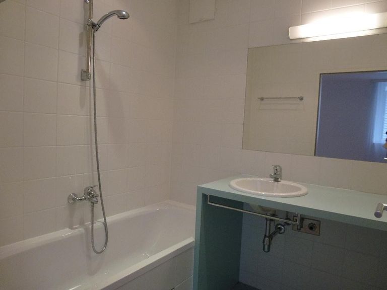 Badezimmer mit Wanne