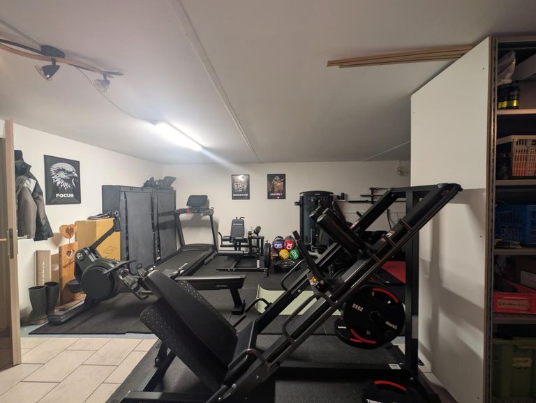 Fitnessbereich_Keller