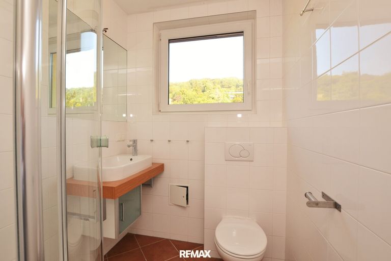 Badezimmer 2