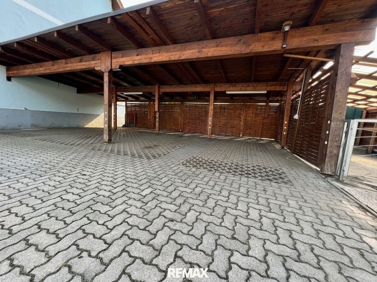 Carport