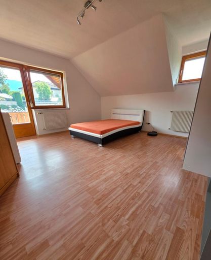 OG Schlafzimmer mit Balkon