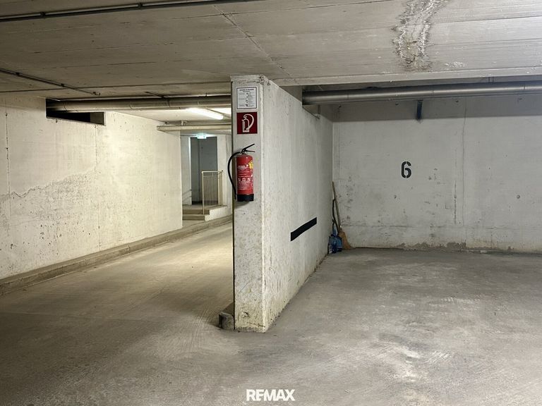Tiefgaragen-Parkplatz