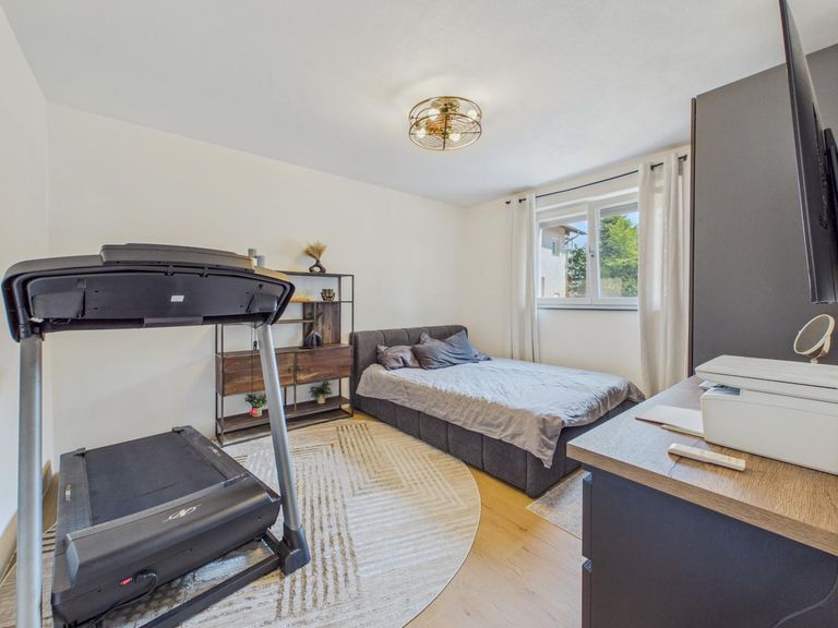 Schlafzimmer 3