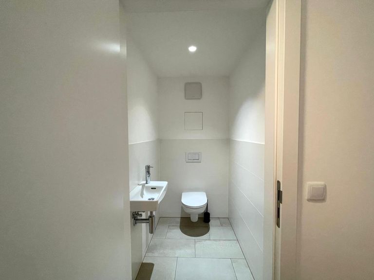 Wohnungseingang / Gästetoilette