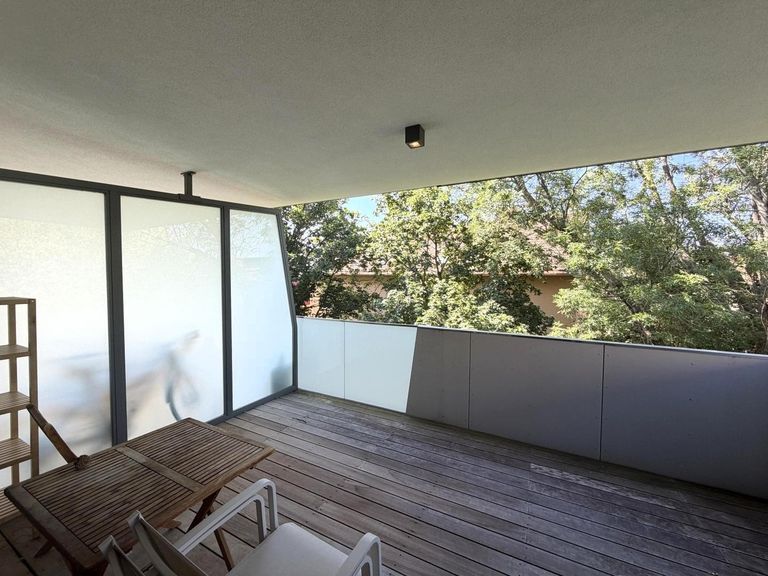 überdachte Terrasse