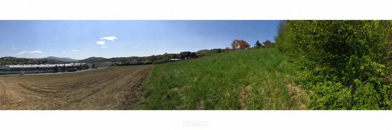 Grundstück