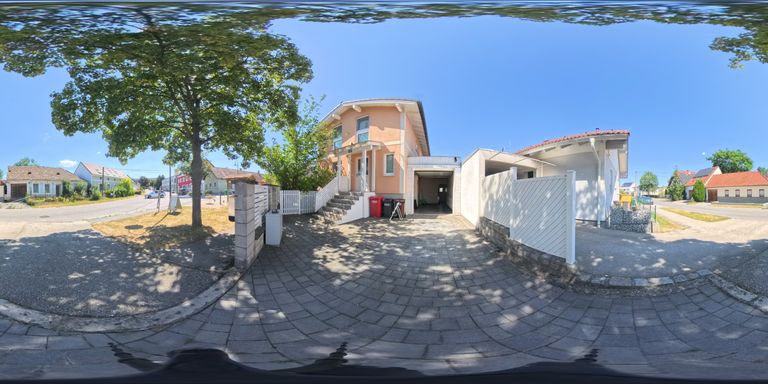 Straßenansicht
