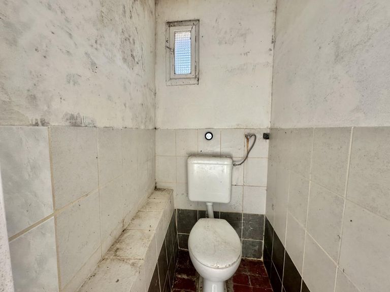 OG WC
