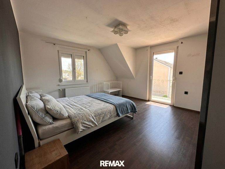 Schlafzimmer OG